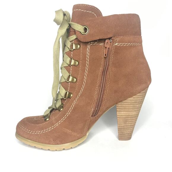 Chinese Laundry Fearsome Suede Booties Heels Womens 8M - Picture 6 of 15